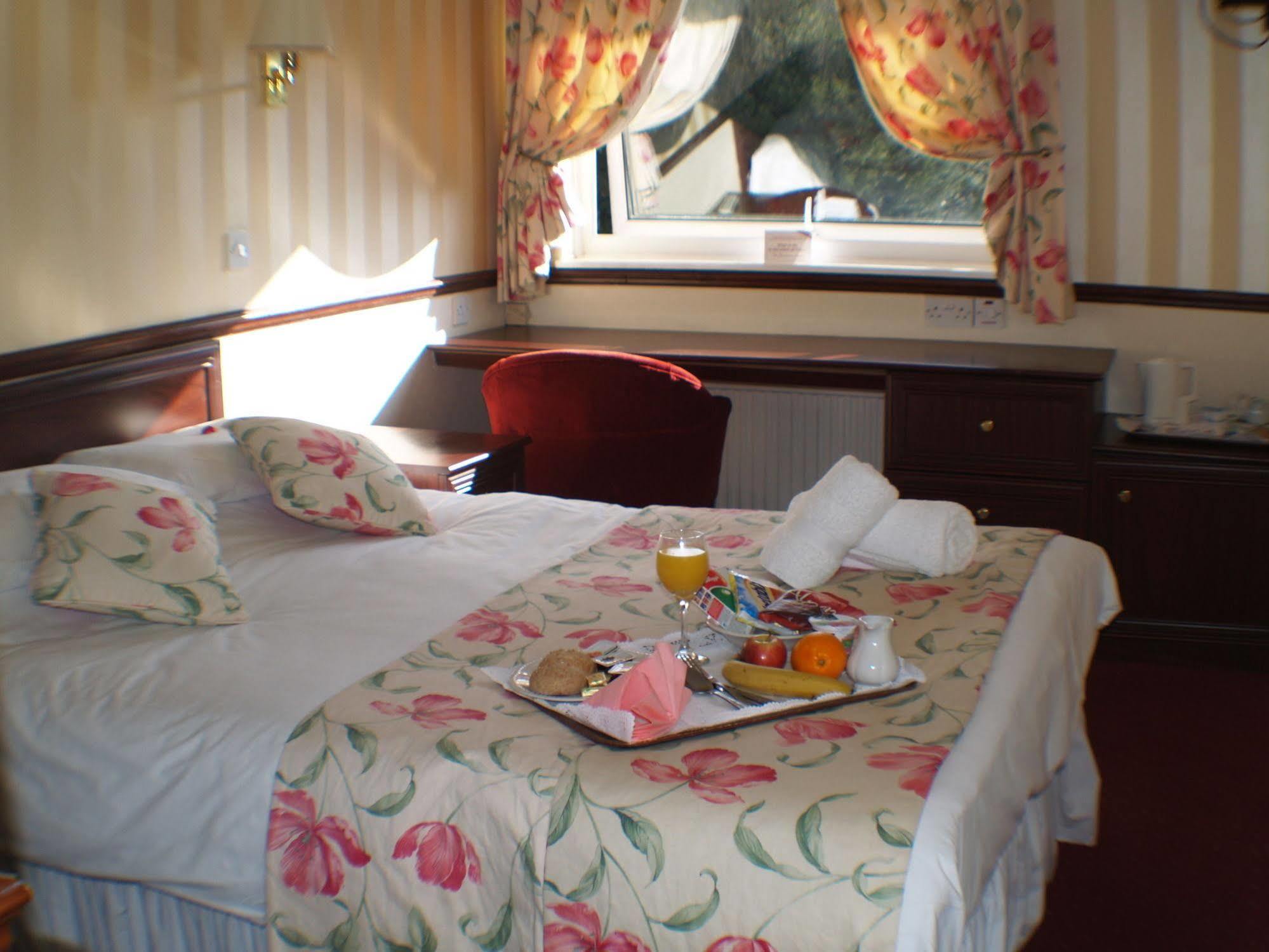Normanhurst Hotel Sale Extérieur photo