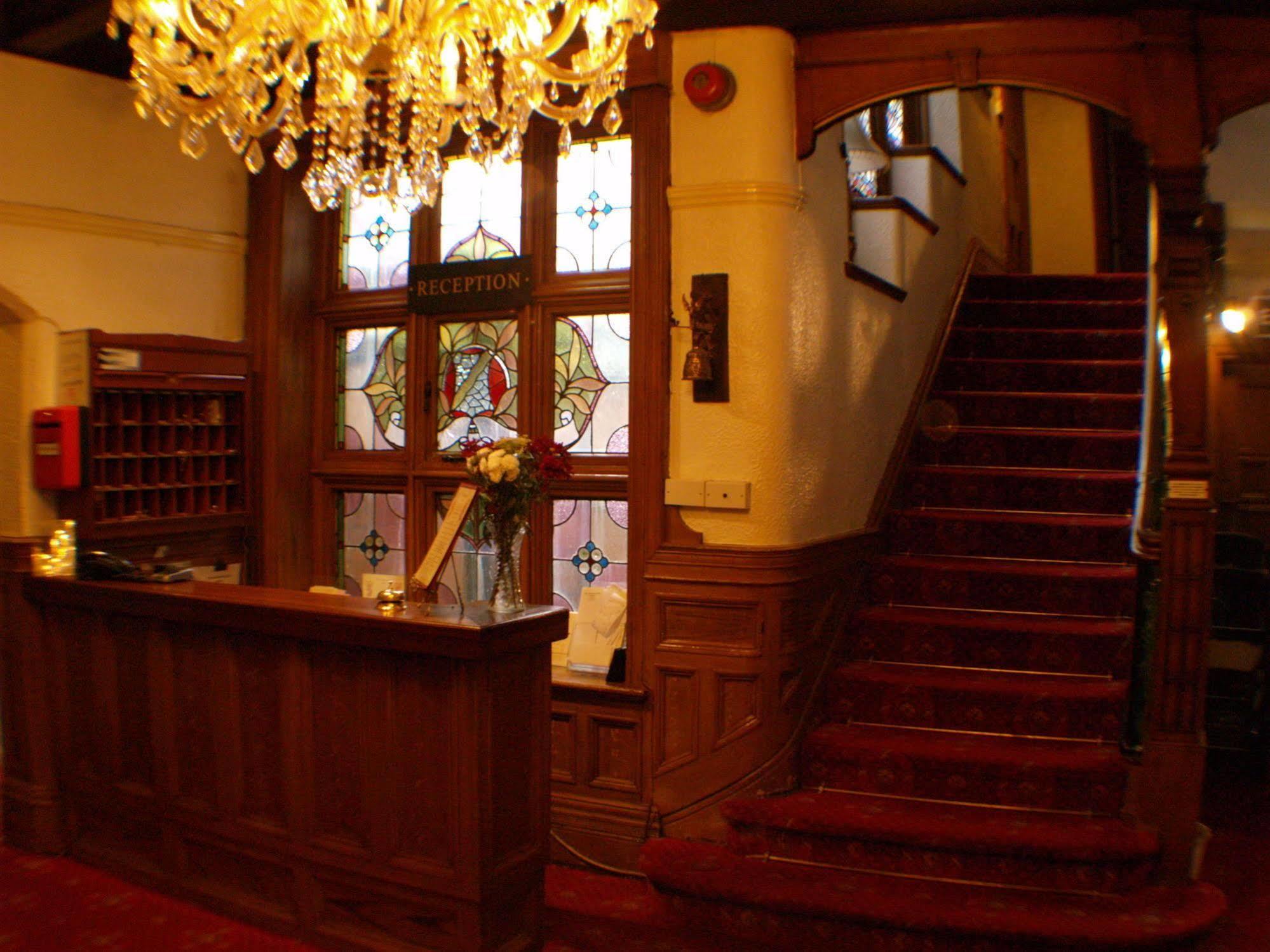 Normanhurst Hotel Sale Extérieur photo